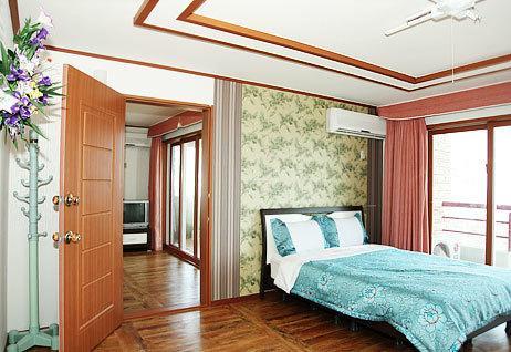 Seaside House Pension Szogüpho Szoba fotó